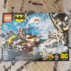 Lego 76118 Mr. Freeze Batcycle Battle